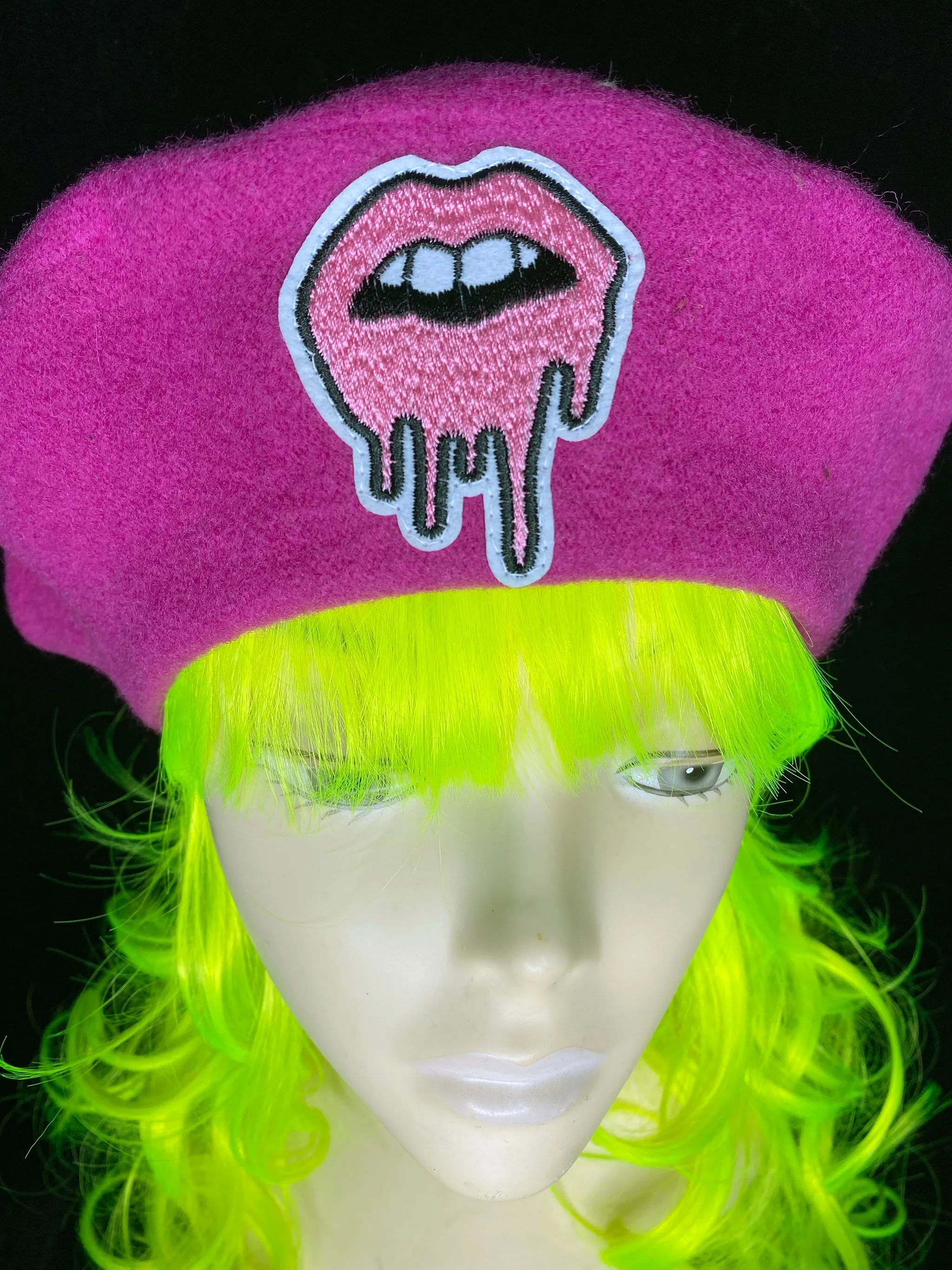 Drippy Lips Berets