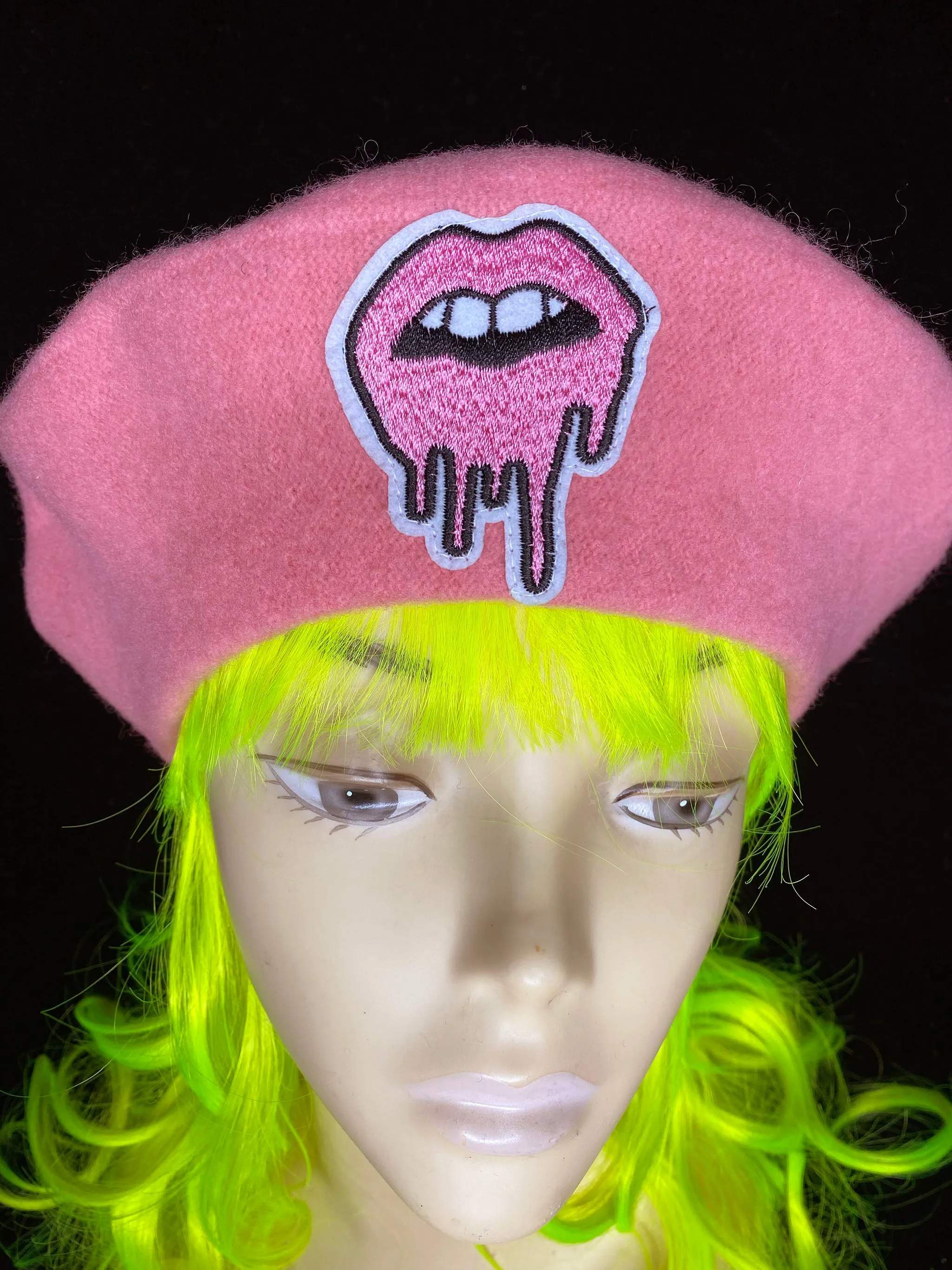 Drippy Lips Berets